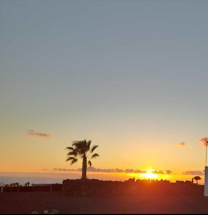 Apartamento Con Terraza Y Jardin Las Brenas Bagian luar foto